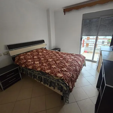 Beach Apartments And Rooms Apartment *
